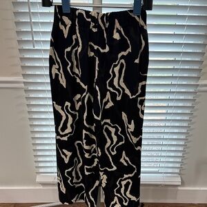 Nine West - W/ matching Blouse (L). and Pants W/ pockets (M)
